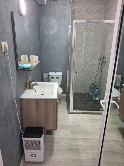 Apartament cu 2 camere semidecomandat, mobilat în Nord