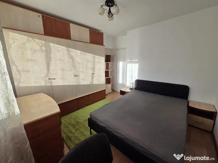 Apartament cu 2 camere decomandat în Sud