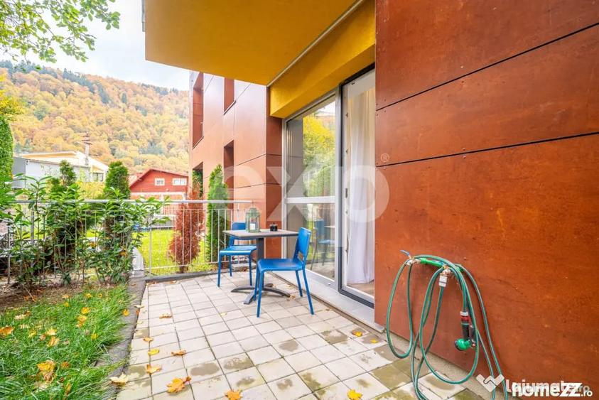 Garsonieră, mobilată în Castelul Peleș