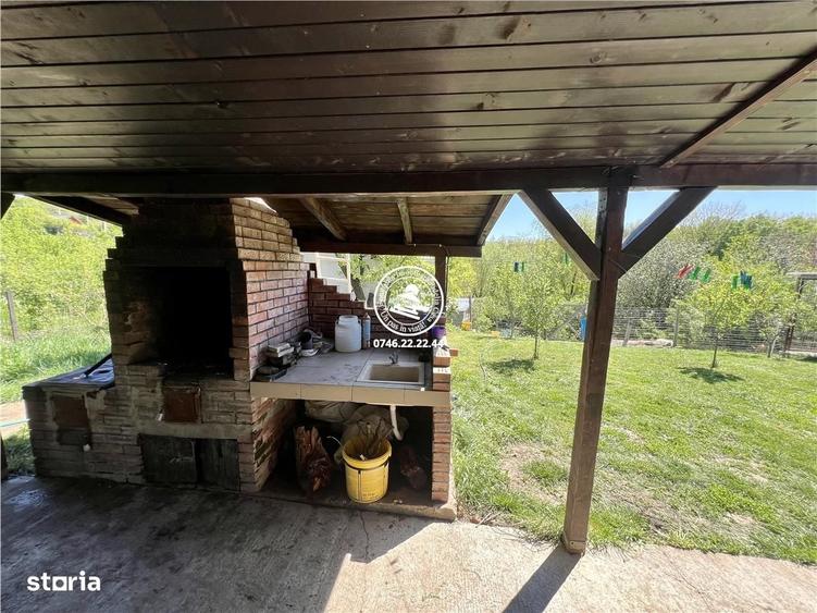 Casă cu 3 camere în Pietrăria