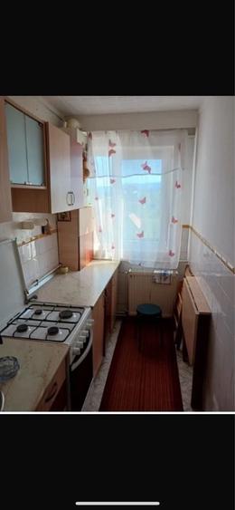 Apartament cu 2 camere nedecomandat în Milcov