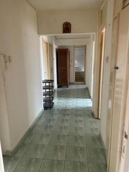 Apartament cu 3 camere decomandat în Mărăști
