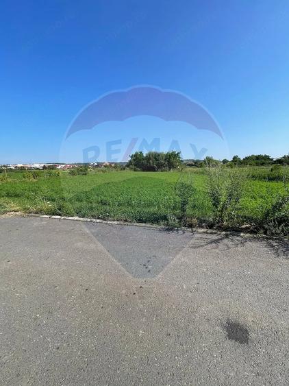 Teren de 1270 mp, în Central