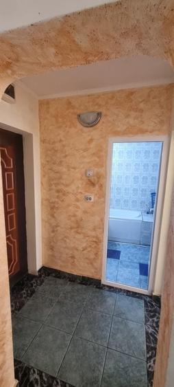 Apartament cu 2 camere decomandat în Ceardac