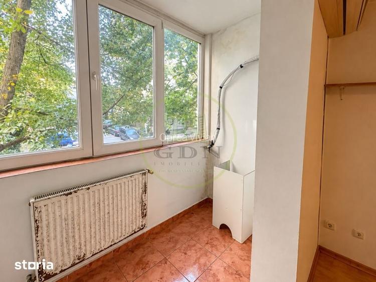 Apartament cu 3 camere de vanzare | Piata Rahova | 87000 EURO