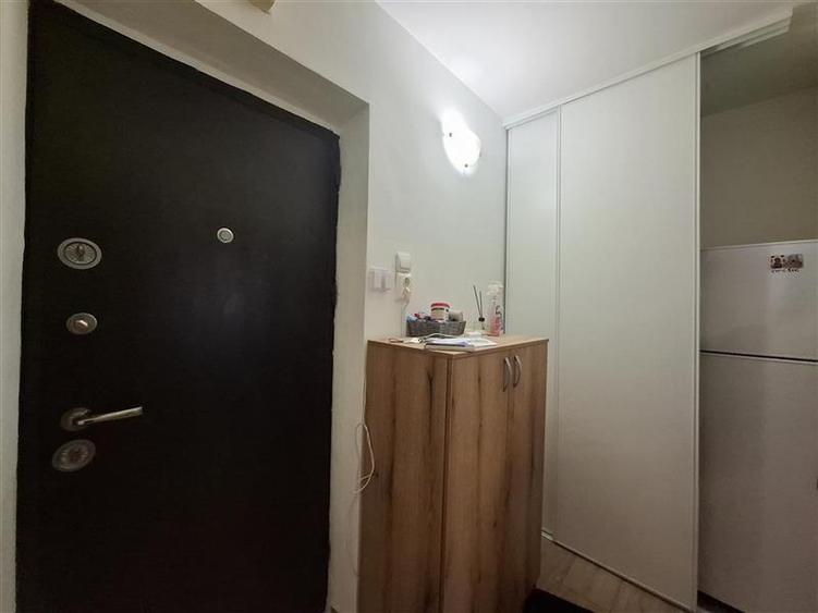 Garsonieră decomandată în Gară