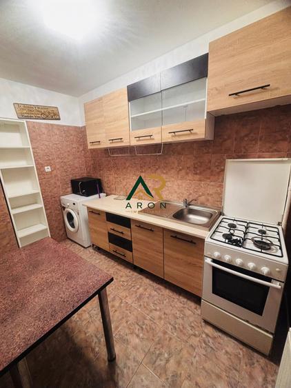 Apartament cu 2 camere decomandat, mobilat în Titan