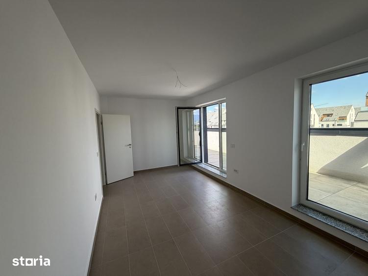 Apartament cu 2 camere în Tractorul