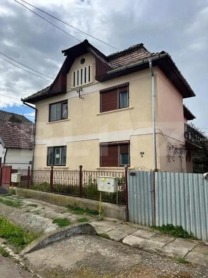 Casa spatioasa in Custelnic langa Tarnaveni! 10Ari teren! - 6