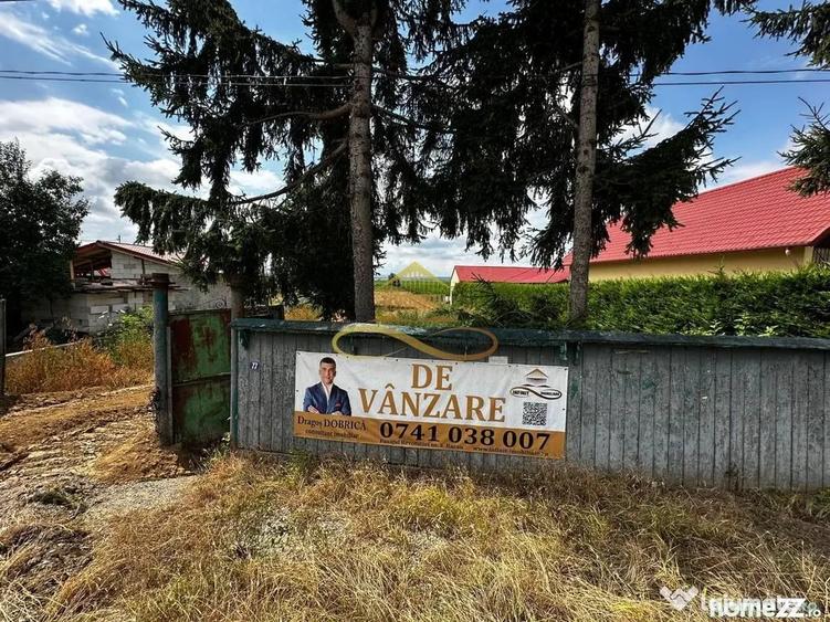 Teren în Traian