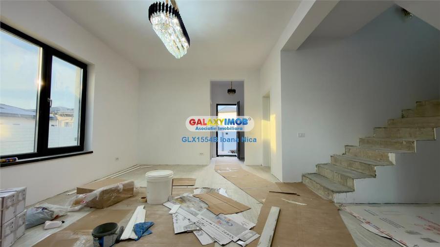 Casă cu 4 camere cu Teren 400 Mp în Central