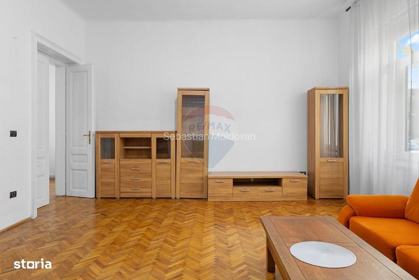 Casa spatioasa de inchiriat pe Malul Muresului