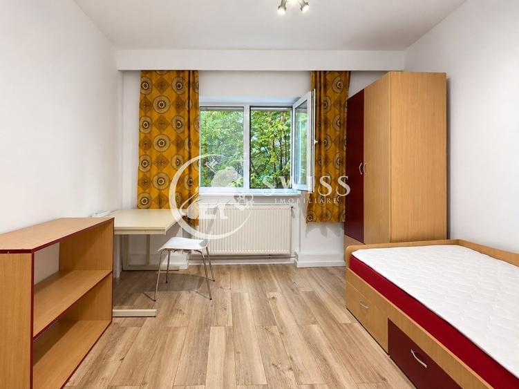 Apartament cu 3 camere decomandat, mobilat în Zorilor