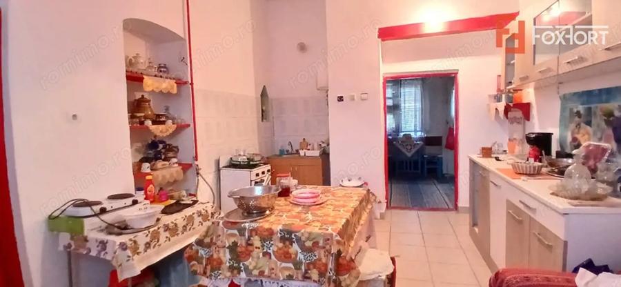 Casă cu 3 camere cu Canalizare în Satchinez