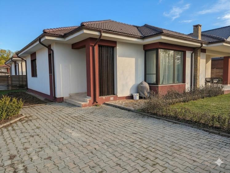 Casă individuală cu 4 camere cu Teren 478 Mp în Corbeanca