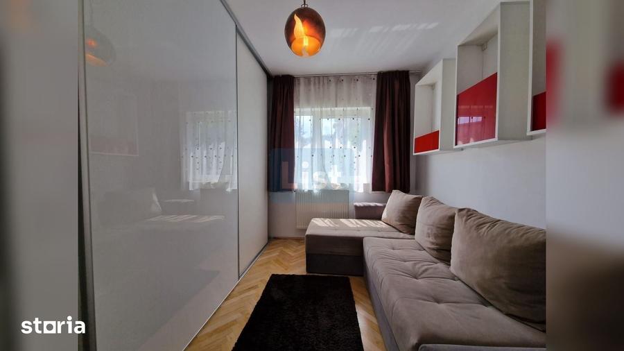Apartament cu 3 camere decomandat în Zorilor