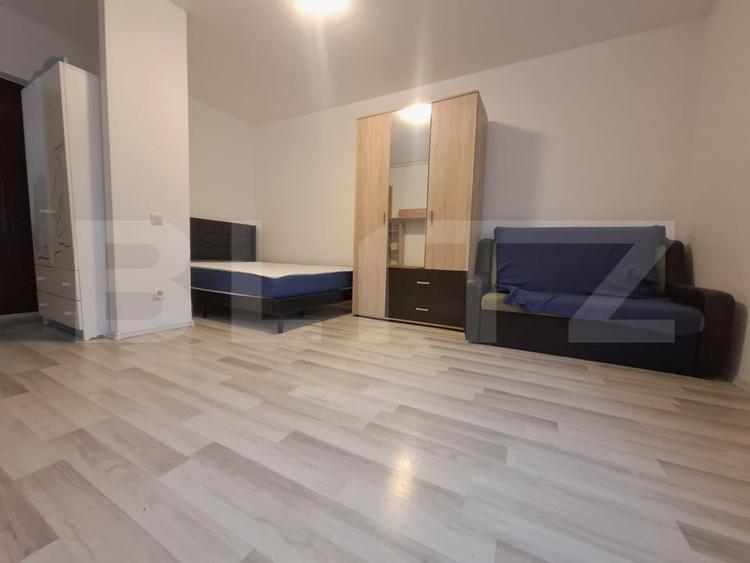 Garsonieră decomandată, mobilată în Bartolomeu
