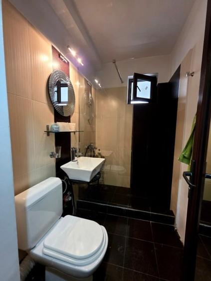 Apartament cu 2 camere semidecomandat în P-ța Gorjului