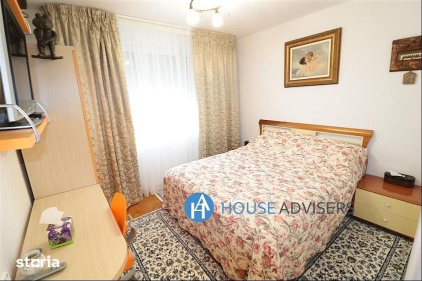 Apartament cu 3 camere în 1 Mai