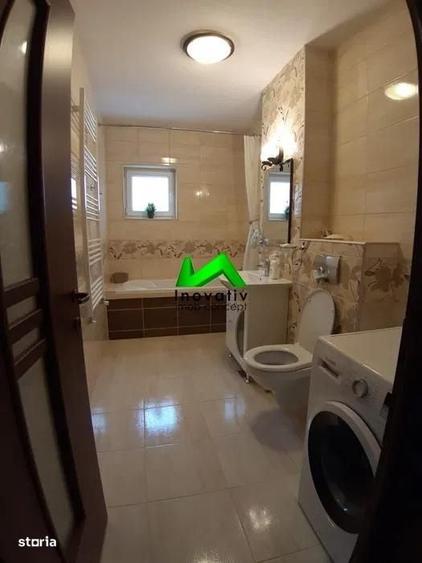 Apartament cu 3 camere decomandat, mobilat în Piața Cluj