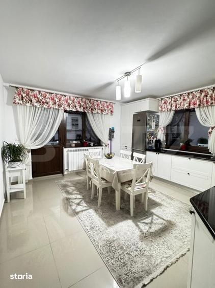 Casă cu 4 camere cu Teren 475 Mp în Ipotești