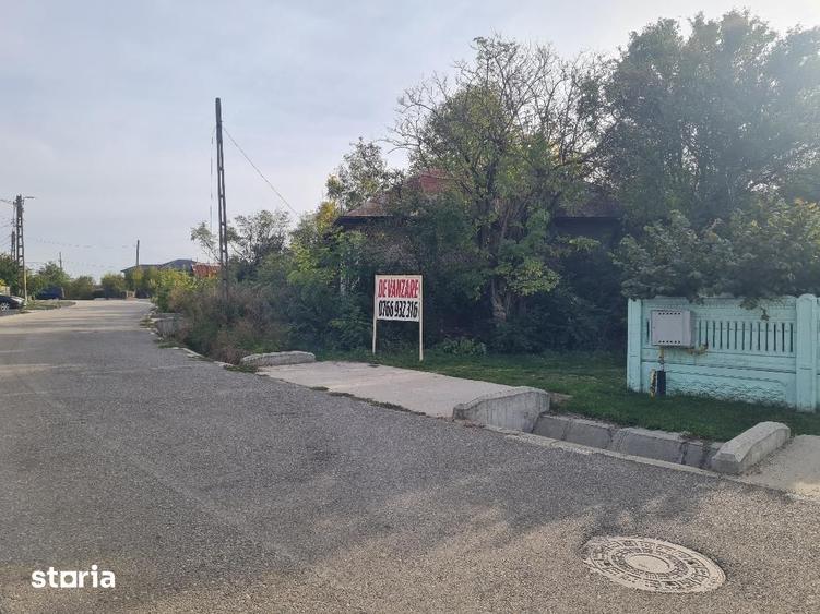 Teren de 1195 mp, în Albota