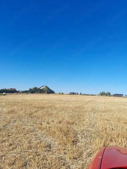 Teren de 1250 mp, în Cândeasca