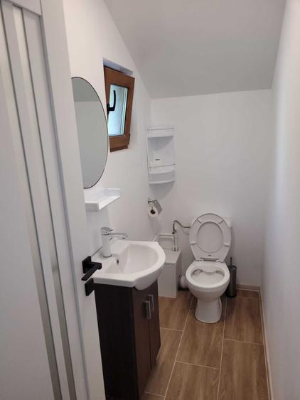 Casă cu 3 camere cu Teren 50 Mp în Gării