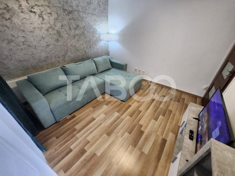 Apartament cu 2 camere decomandat, mobilat în Lupeni