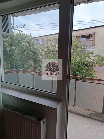 Apartament cu 3 camere decomandat, mobilat în Crihala