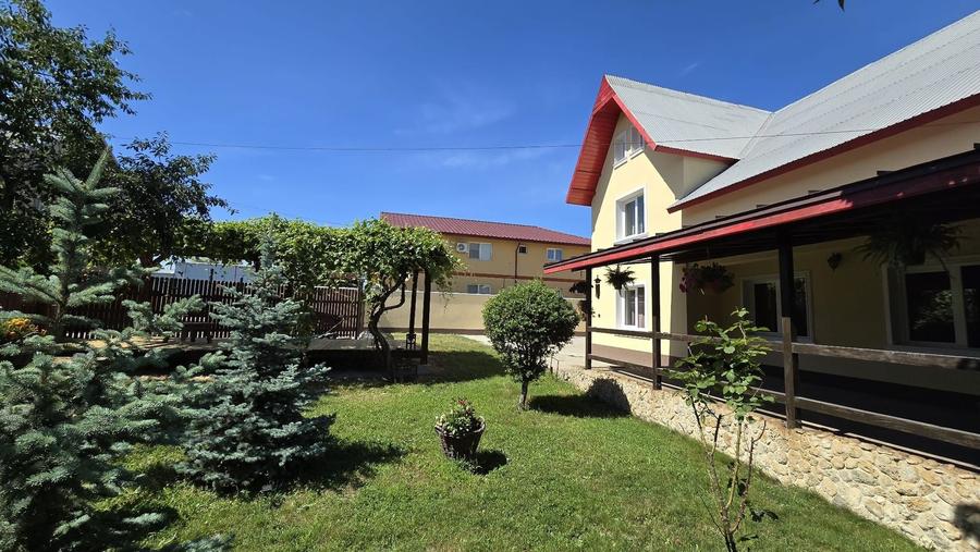 Casă cu 5 camere cu Canalizare în Agigea