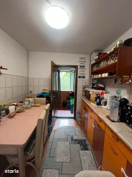 Apartament decomandat, Sarari-Henri Coanda,coloana gaze,etajul 2/4 - 1