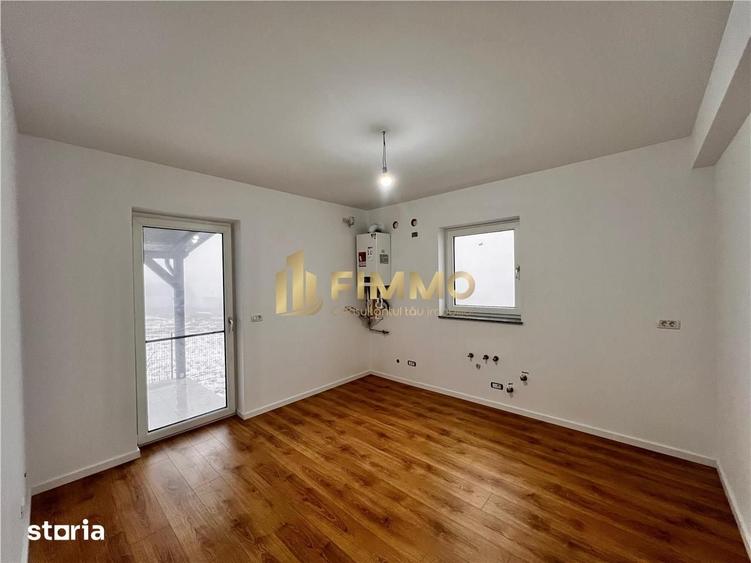 Casă cu 4 camere cu Teren 250 Mp în Ipotești