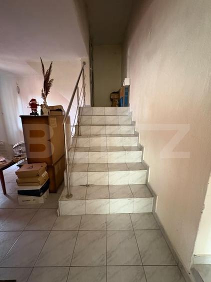 Casă individuală cu 7 camere cu Canalizare în Exterior Vest