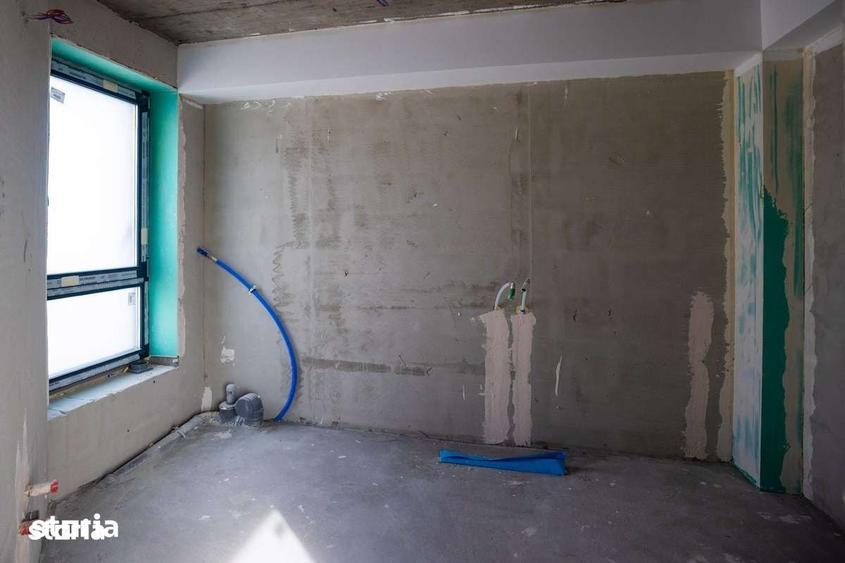 Casă cu 5 camere cu Teren 220 Mp în Palazu Mare