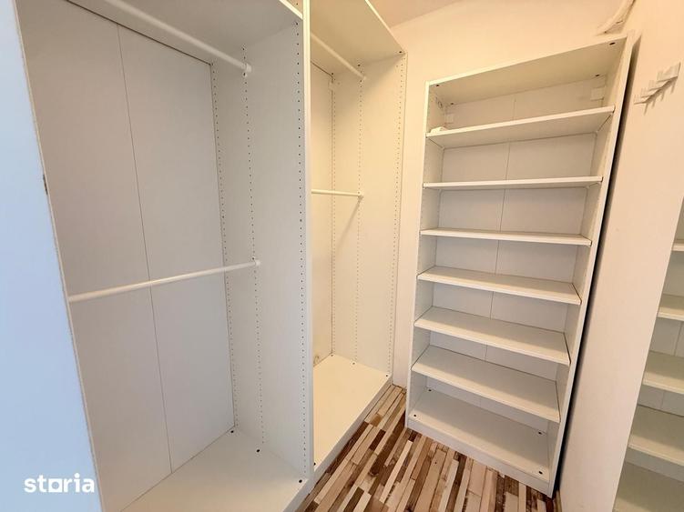 Casă cu 4 camere cu Teren 250 Mp în Tamași