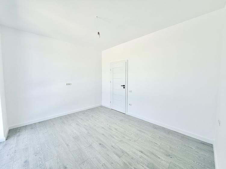 Apartament cu 2 camere decomandat în Moșnița Nouă