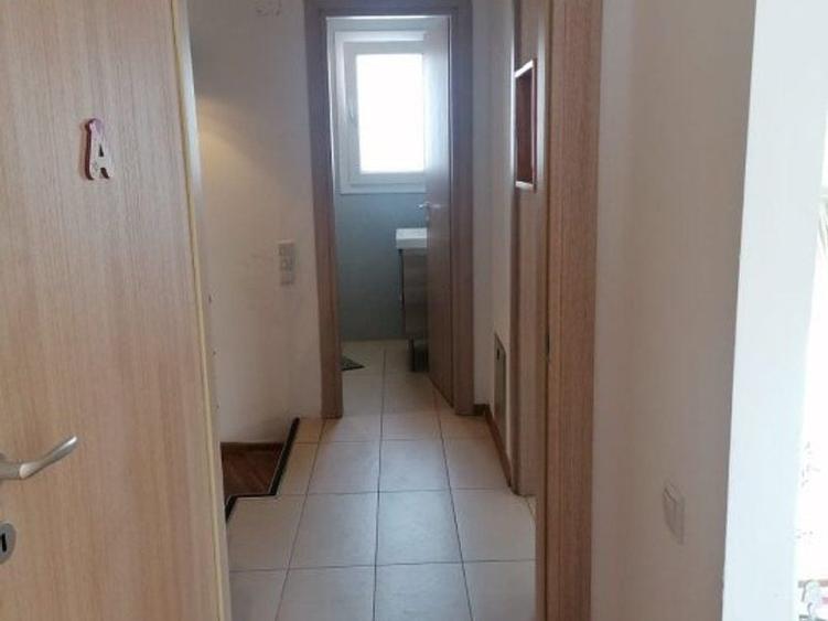 Casă individuală cu 3 camere cu Canalizare în Ștefăneștii de Jos
