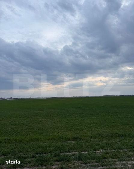 Teren de 500 mp, în Galicea Mare