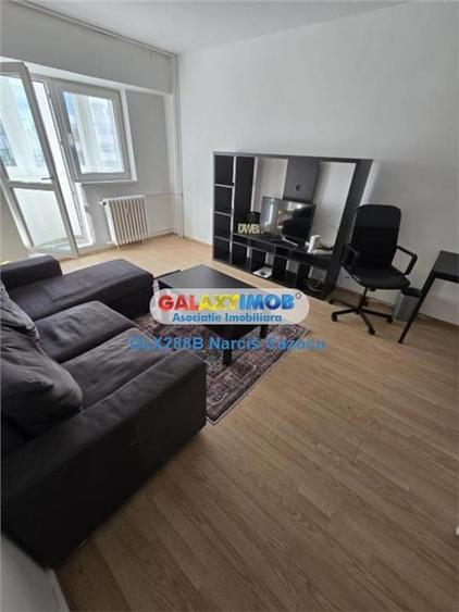 Apartament cu 2 camere semidecomandat, mobilat în P-ța Victoriei