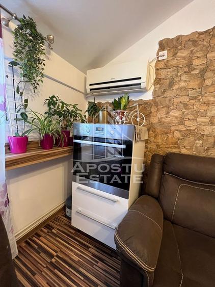 Apartament cu 3 camere semidecomandat, mobilat în Simion Bărnuțiu