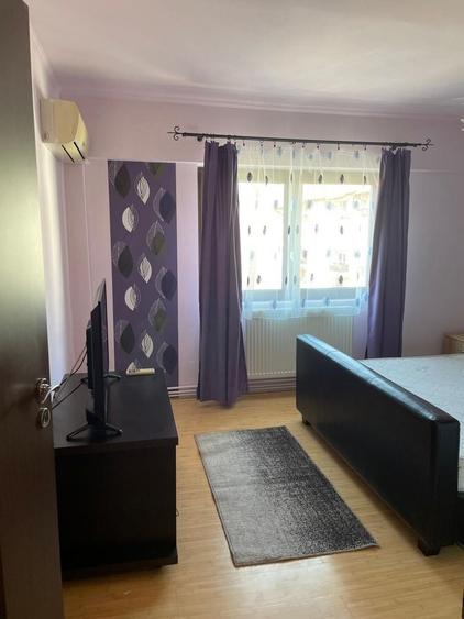 Apartament cu 2 camere decomandat în Carpați 2