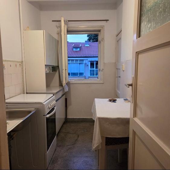 Apartament cu 2 camere semidecomandat în Floreasca