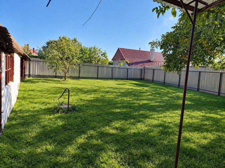 Casă cu 4 camere în Suplacu de Barcău