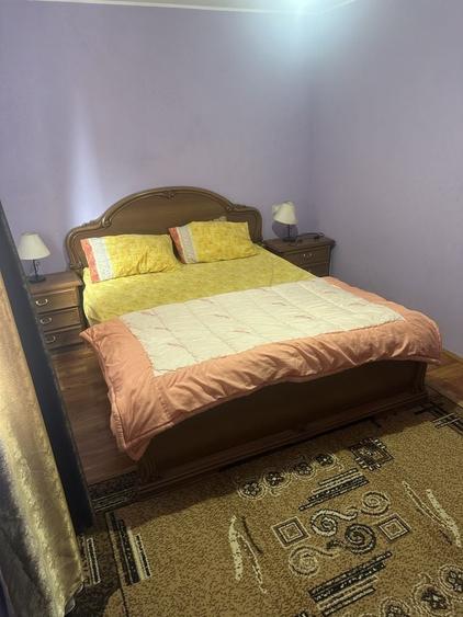 Apartament cu 3 camere în Cetate