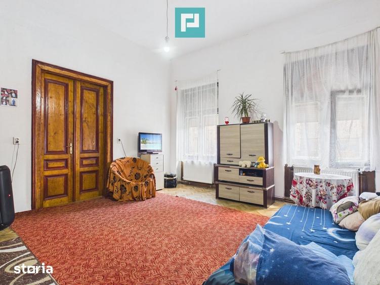 Apartament cu 2 camere, mobilat în Central