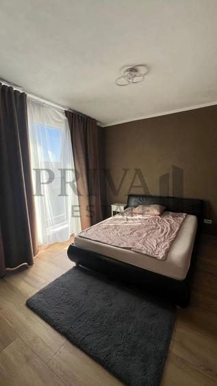 Casă individuală cu 5 camere cu Canalizare în Chișoda