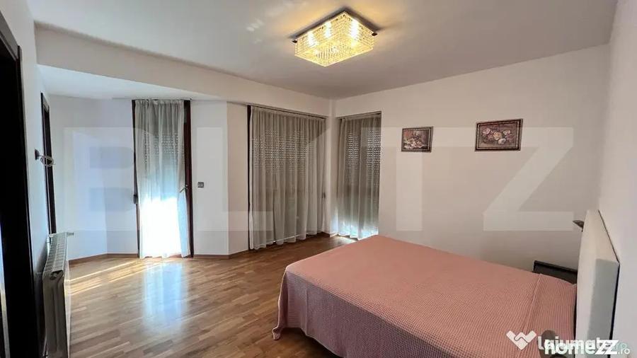Apartament cu 4 camere decomandat, mobilat în 1 Mai