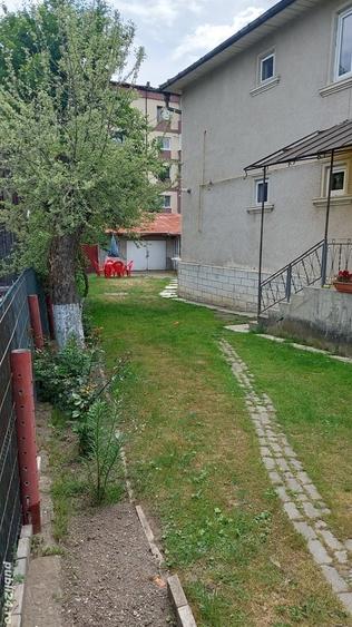 Casă cu 5 camere cu Teren 720 Mp în Câmpulung Moldovenesc