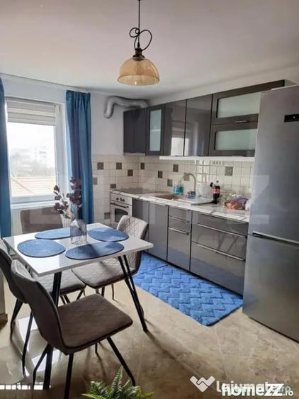 Apartament cu 2 camere decomandat în Central